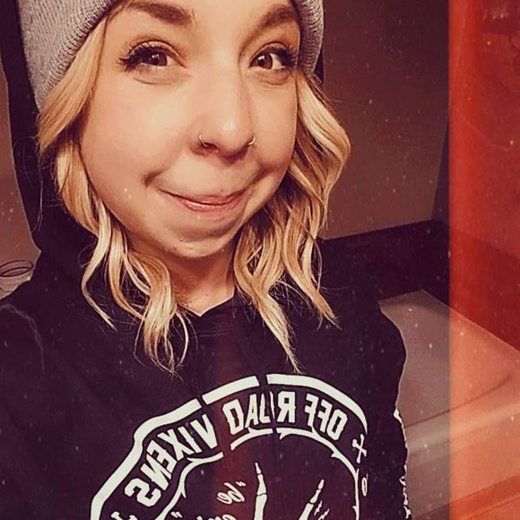 Meet your Posher, Kelsey - Picture 1 of 1